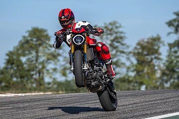 Ducati Monster / SP