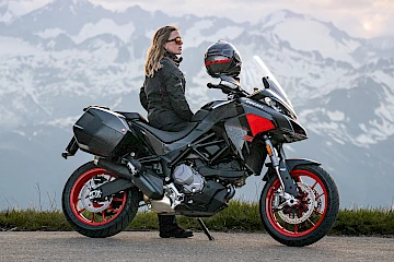 Ducati Multistrada V2 S