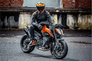 KTM 790 Duke 2024