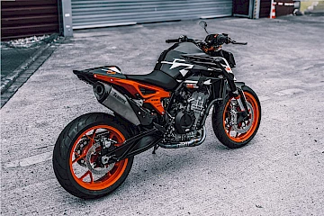 KTM 890 Duke GP 2023