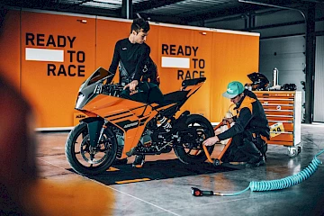 KTM RC 125 2024