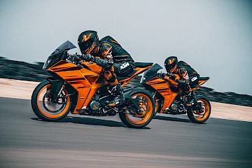 KTM RC 390 2024